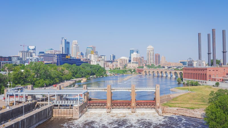 Cabinet Painting: Minneapolis